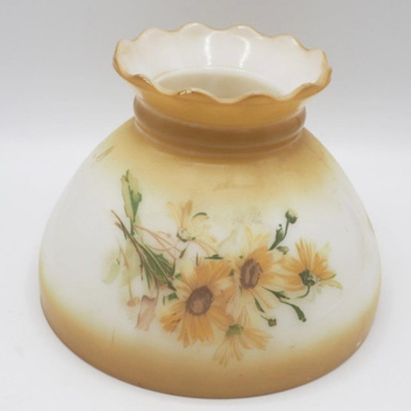 Vintage Sunflower Ceramic Milkglass lampshades - Picture 9 of 9